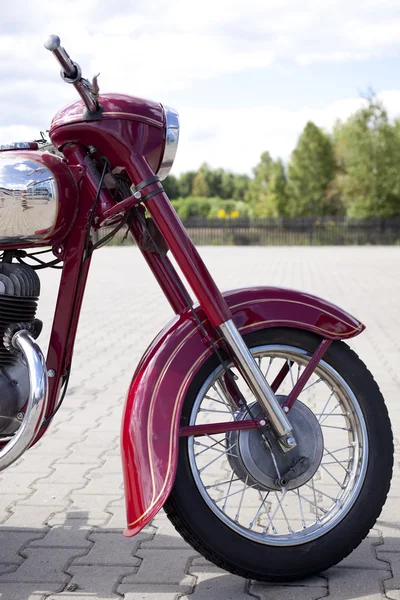 WARSAW - August 25: Old polish motorcycle "Jawa" on motobazaar. August 25, 2013 in Warsaw, Poland. — Stock Photo, Image