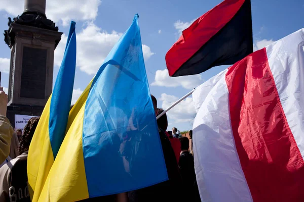 Варшава Польша Мая 2022 Года Флаги Украины Варшаве — стоковое фото