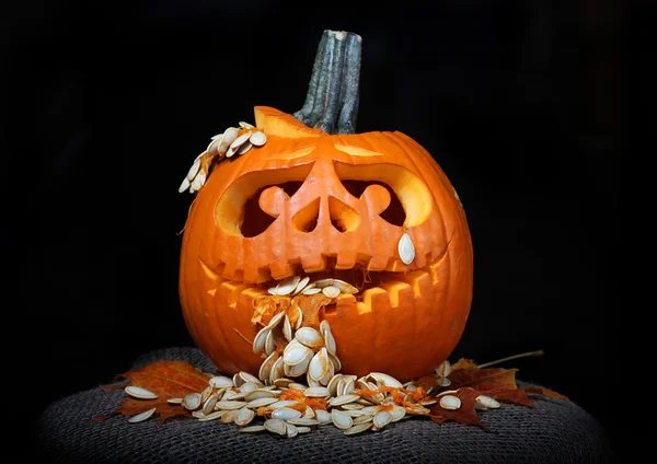 Abóbora assustadora de Halloween — Fotografia de Stock