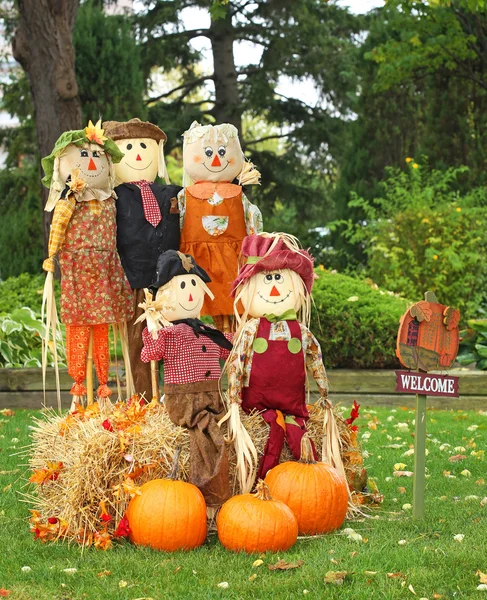 Espantapájaros de Halloween —  Fotos de Stock