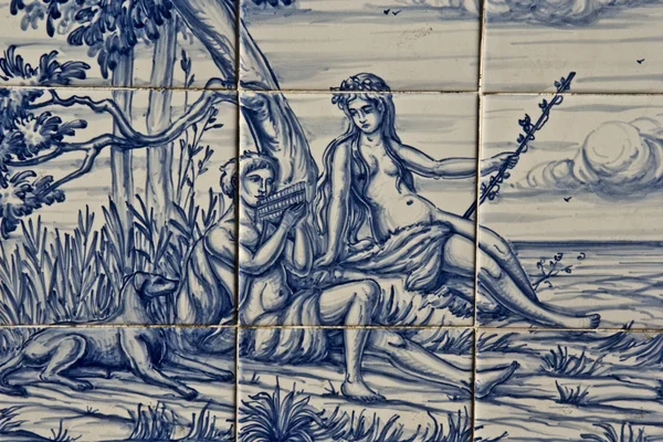 Azulejos, Cerámica Talavera, descanso después del trabajo — Foto de Stock