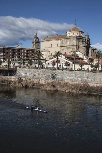 View of San Prudencio, Tagus River, canoeists, Talavera, Toledo — Stock Photo, Image