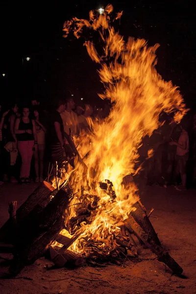 St. john şenlik ateşi geleneği içinde İspanyol — Stok fotoğraf