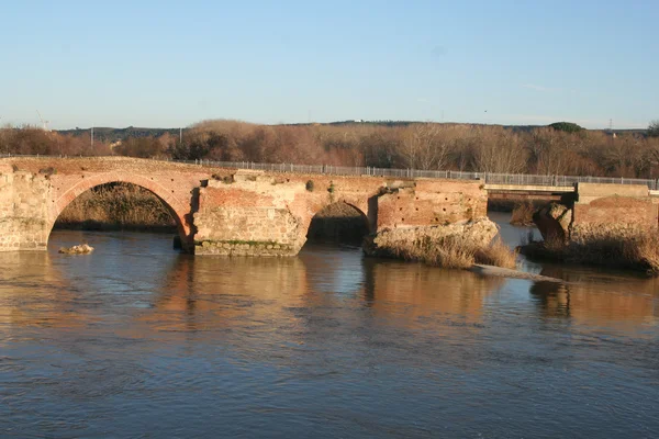 Römische Brücke talavera de la reina, rio tajo, — Stockfoto