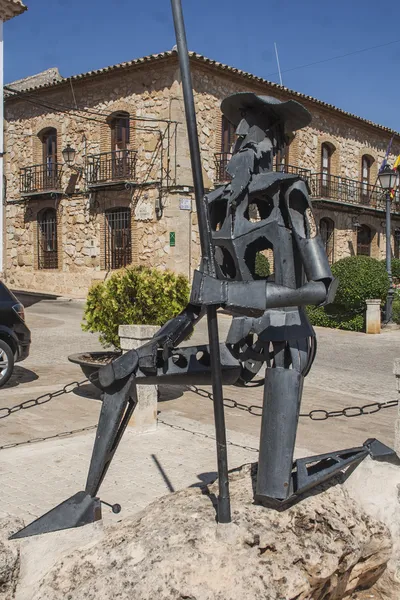 Socha don Quijote v toboso, toledo. Španělsko — Stock fotografie