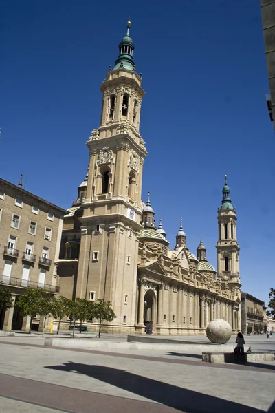 Fasáda baziliky del Pilar, Zaragoza, Španělsko — Stock fotografie