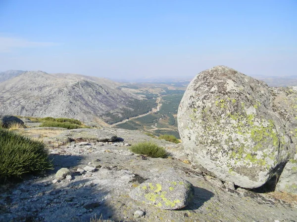 スペインのシエラ グレドスの山岳風景 — ストック写真