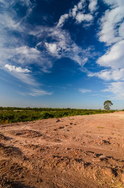 Land and sky — Stock Photo, Image