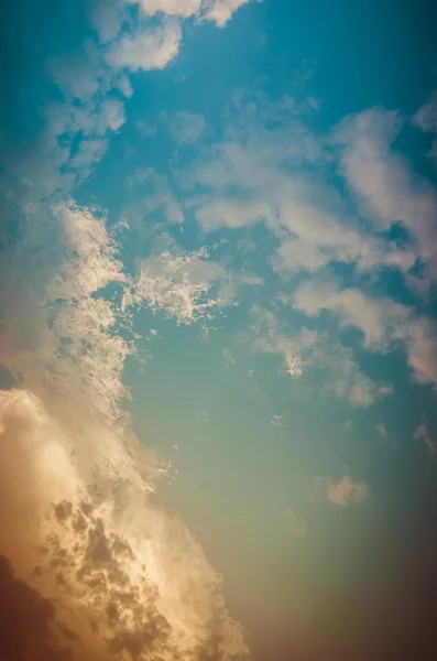 Nube cielo claro — Foto de Stock