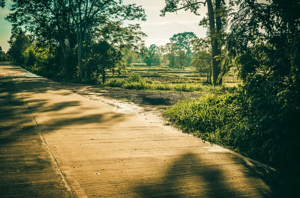 Estrada e céu — Fotografia de Stock