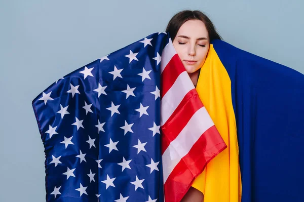 Young Girl Holds American Ukrainian Flag Her Hands Covers Her —  Fotos de Stock