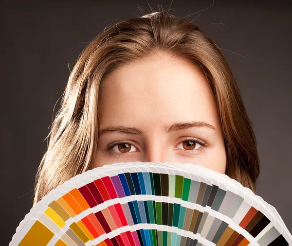 Woman with pantone — Stock Photo, Image