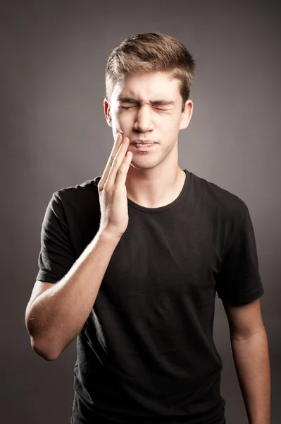 Homem com dor de dente — Fotografia de Stock