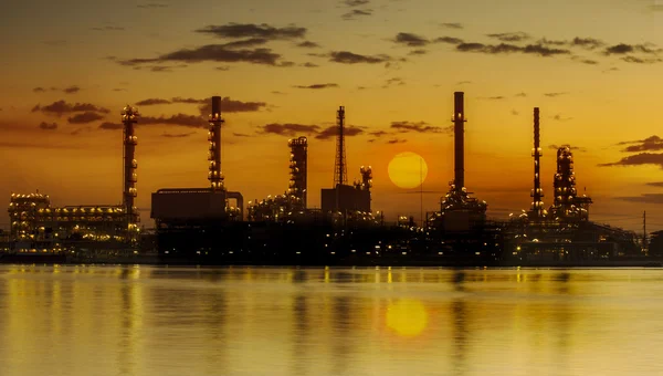 Refinery industrial plant — Stock Photo, Image