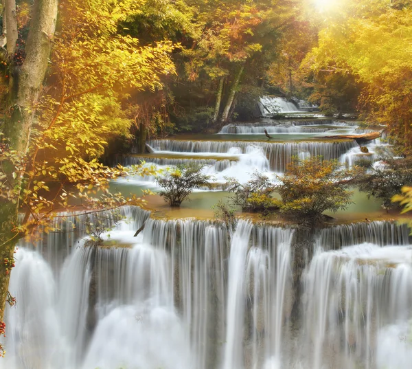 Huai mae kamin şelale