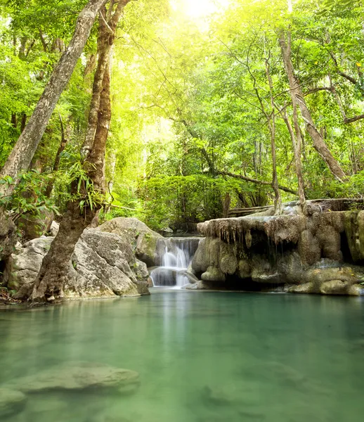 Erawan şelale, kanchanabur derin orman şelale