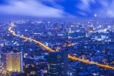 Bangkok şehir gece görünümü