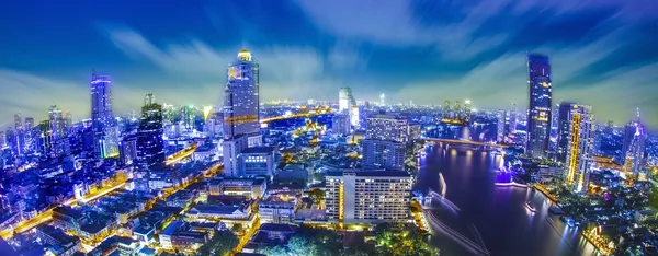 Vista noturna da cidade de Bangkok — Fotografia de Stock