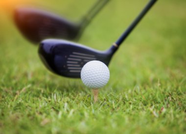 driving range, sürücü arkasında Golf topu