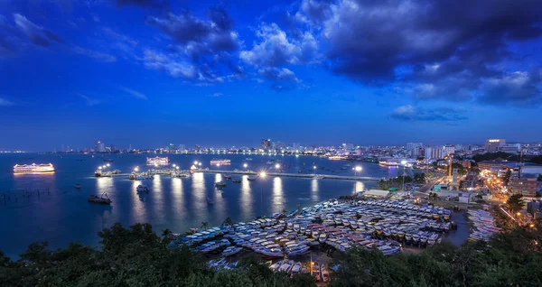 Балі Хай пристані, де всі туристичні повинні взяти на човні до знаменитого l — стокове фото
