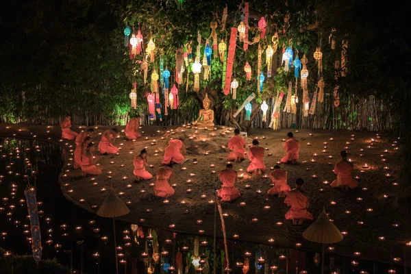 Main buddha statue for New year anniversary festival at Chaing m — Stock Photo, Image