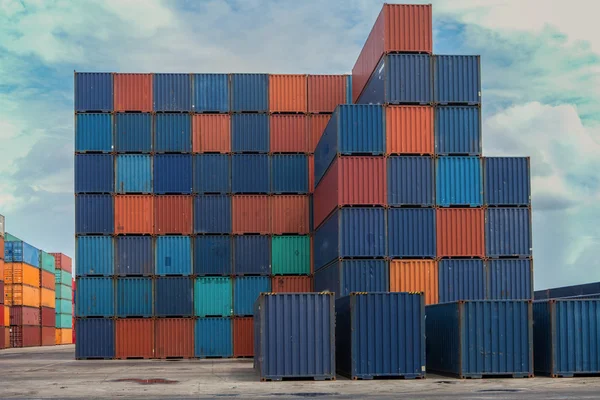 Cargo containers — Stockfoto