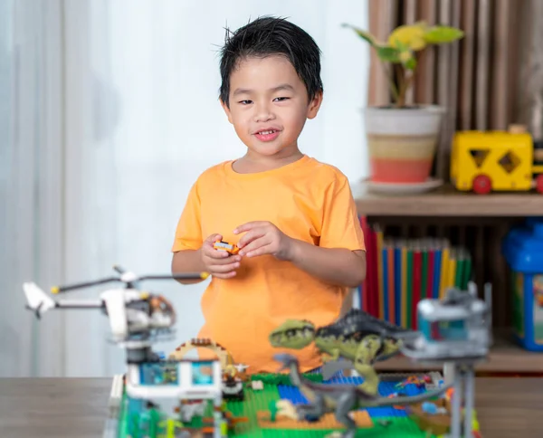 Asian Boy Play Block Living Room Home Toy Room Preschool — Stockfoto