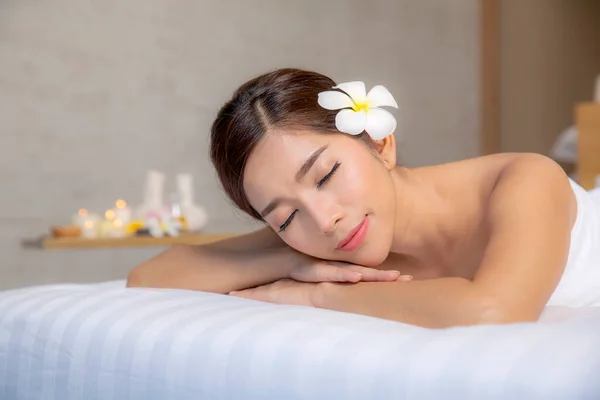 Asiatisk Kvinna Sover Och Koppla Thai Spa Shop Hotel Och — Stockfoto