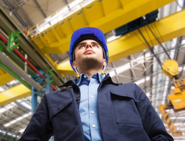 iş yerinde mühendisi