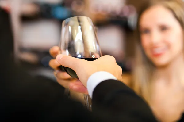 Cena in un ristorante di lusso — Foto Stock