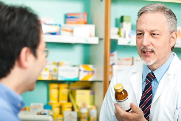 Pharmacist at work — Stock Photo, Image
