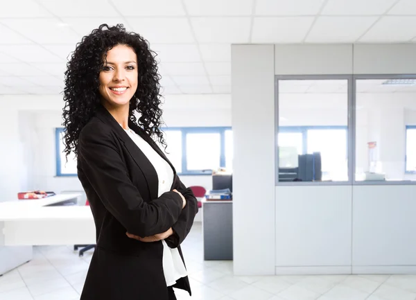 Sorridente empresária retrato — Fotografia de Stock