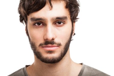 Yakışıklı genç adam.