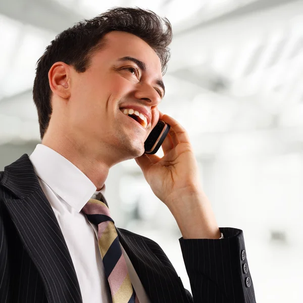 Affärsman på telefon. — Stockfoto