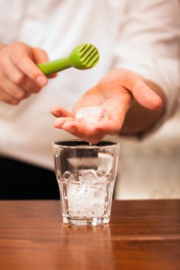 Barmen son dakika buz