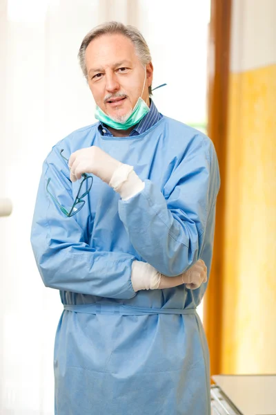 Senior dentist portrait — Stock Photo, Image