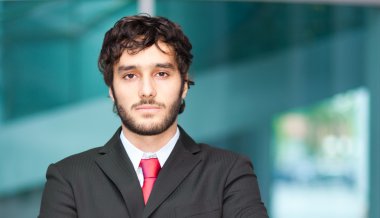 Yakışıklı bir iş adamının portresi