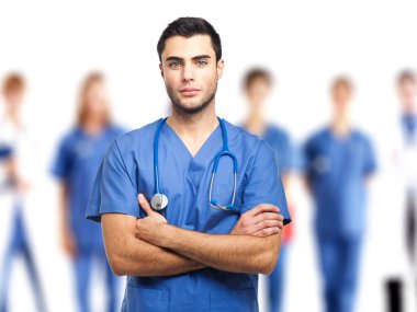 yakışıklı doktor portresi