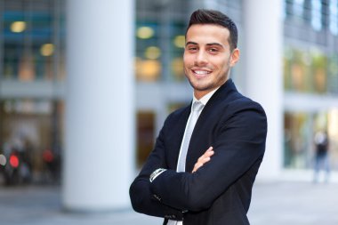 Şehirde açık iş adamı