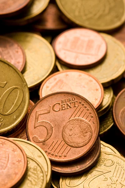 Monedas en euros — Foto de Stock