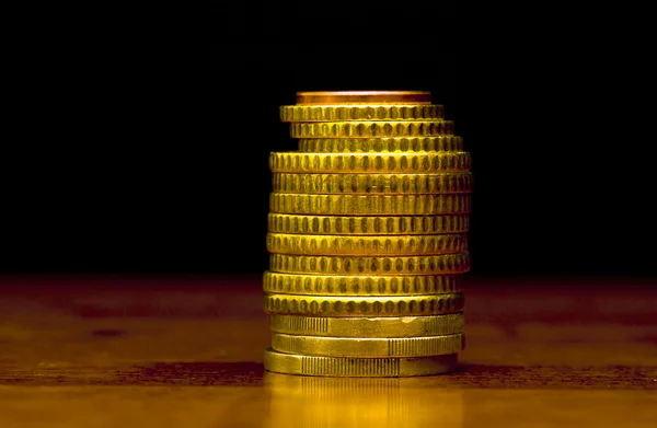 En hög med euromynt — Stockfoto