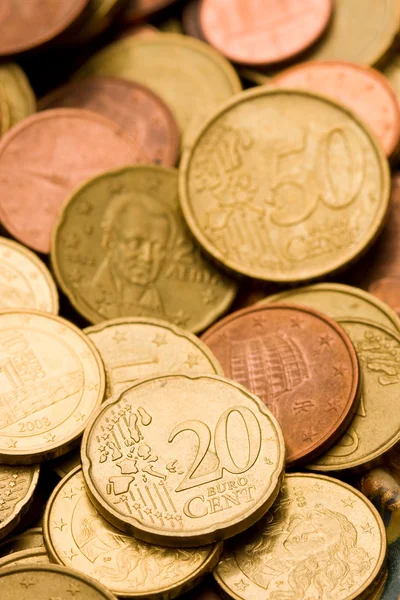 Monedas en euros —  Fotos de Stock