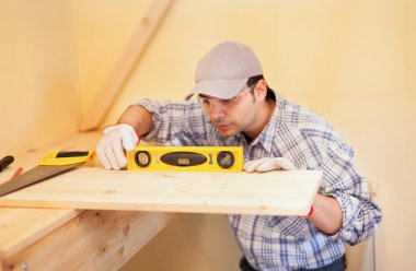 kabarcık düzeyi kullanarak bir marangoz