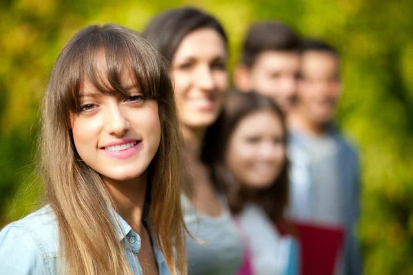 Lachende student — Stockfoto