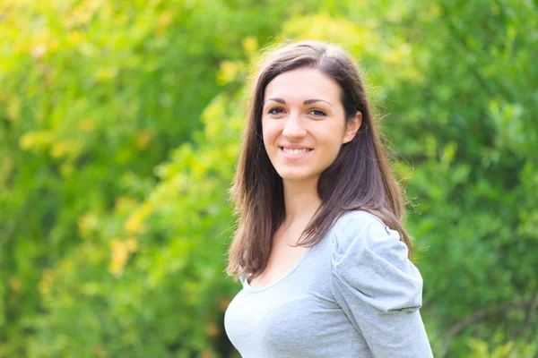 Mujer sonriente —  Fotos de Stock