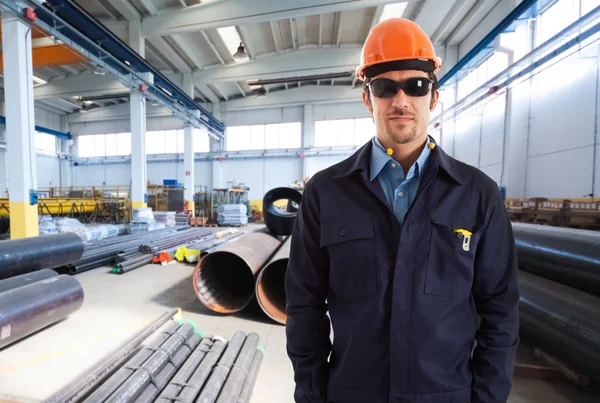 Ingenieur auf einer Baustelle — Stockfoto