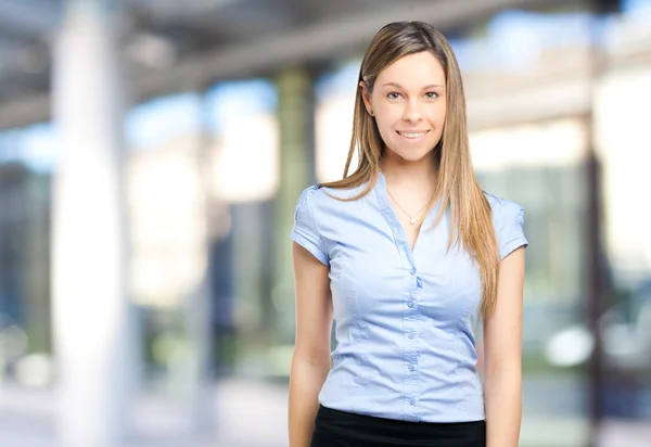 Female executive in an urban setting — Stock Photo, Image