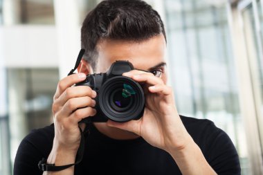 Fotoğrafçı iş başında