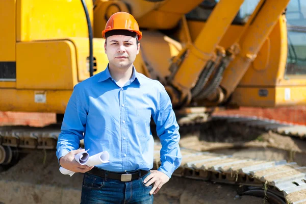Engineer in a construction site — Stock Photo, Image