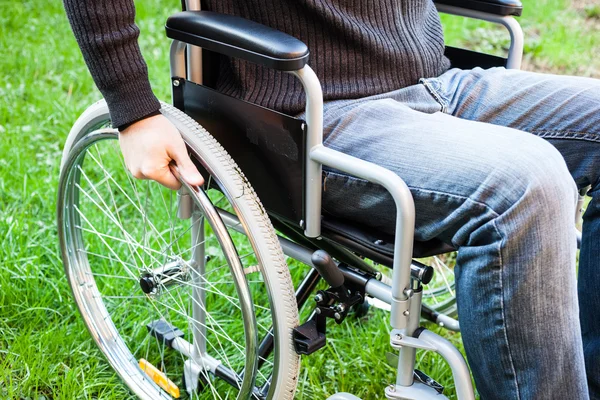 Man using his wheelchair — Stock Photo, Image